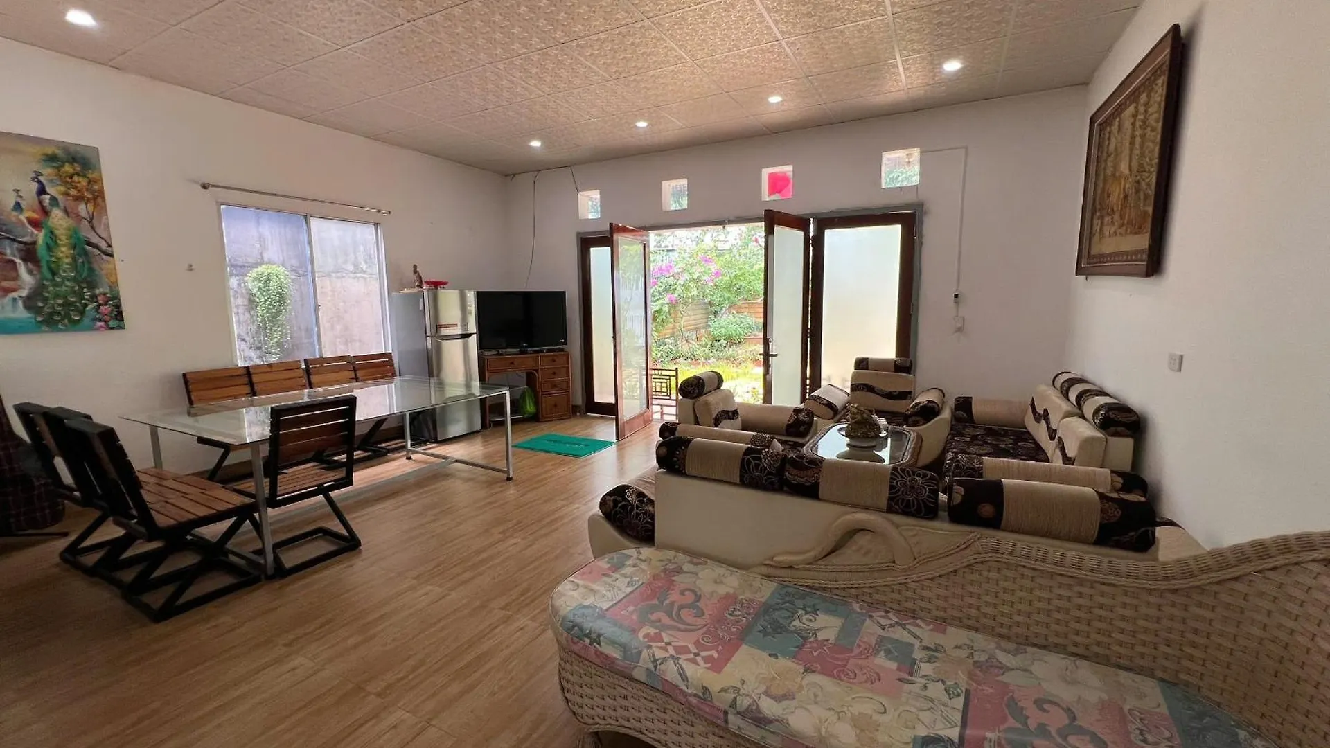 Bougainvillea Homestay 3Br - Lotus Pond - Cooking Class - Pool - Bbq Garden Vung Tau